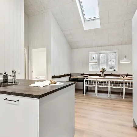 Casa vacanze Stunning In With Sauna Glesborg